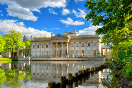 Pałac na wodzie w Łazienkach Królewskich (cropped)