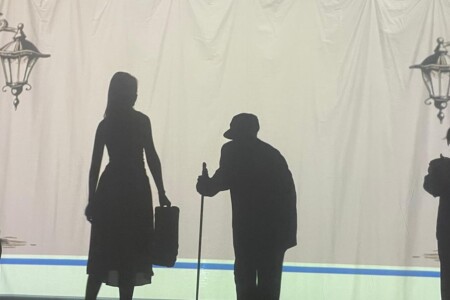 ŚWIETLNA OPOWIEŚĆ